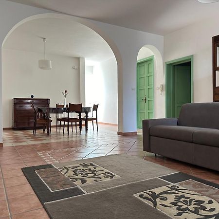 Palazzo Dei Pavoni Brindisi Exterior foto